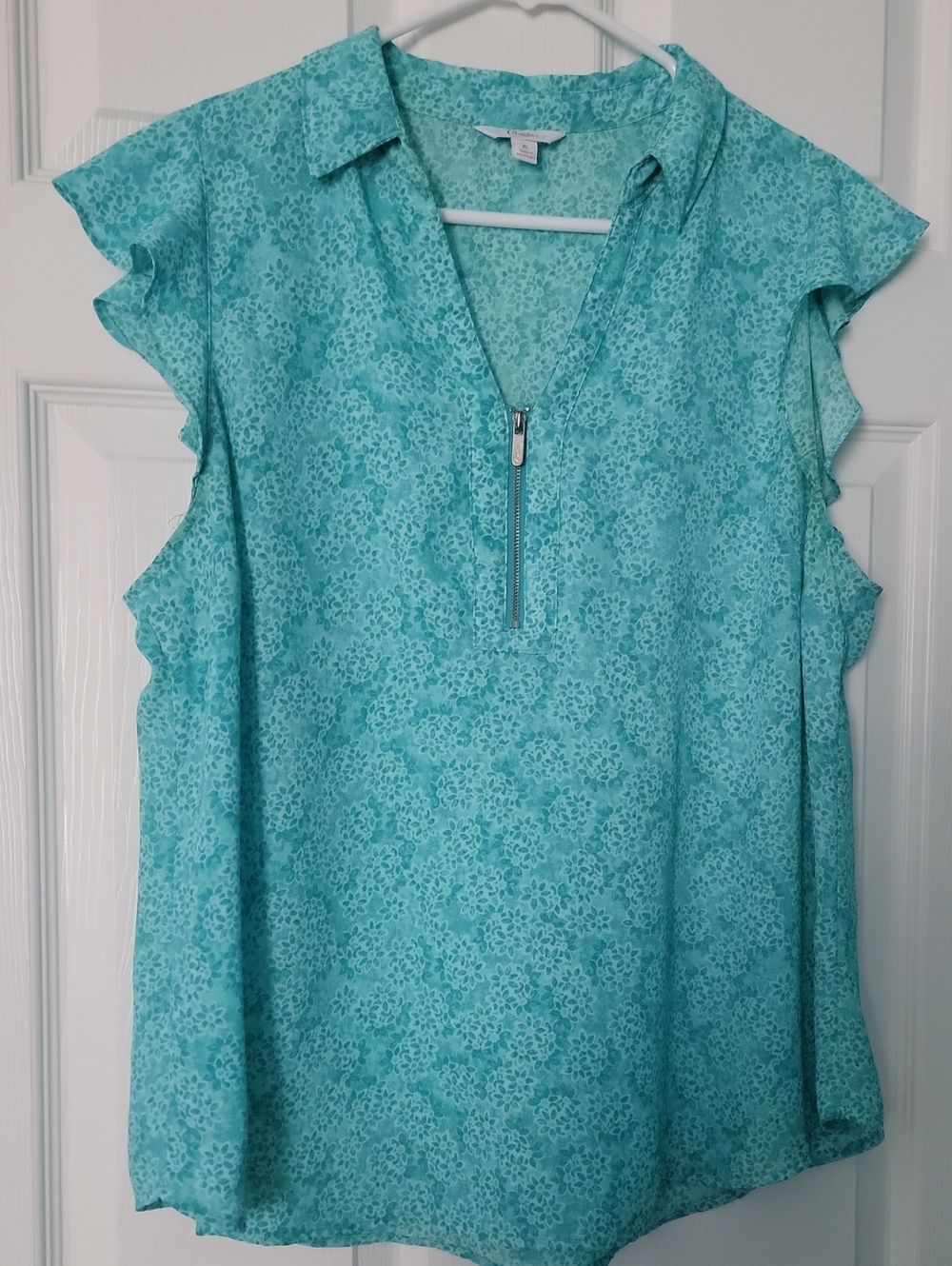 Candie's Aqua Floral Zip-Front Ruffle Sleeve Blouse